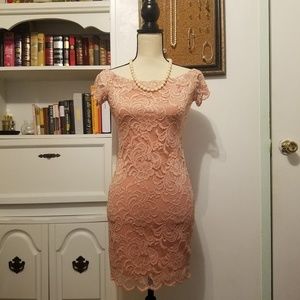 🦖 3/$10 Ambiance dress, M